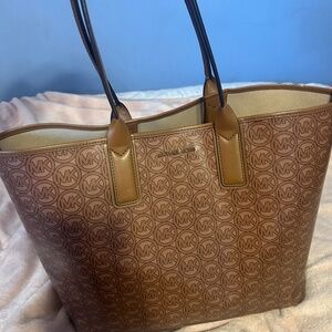 Michael Kors large tote
